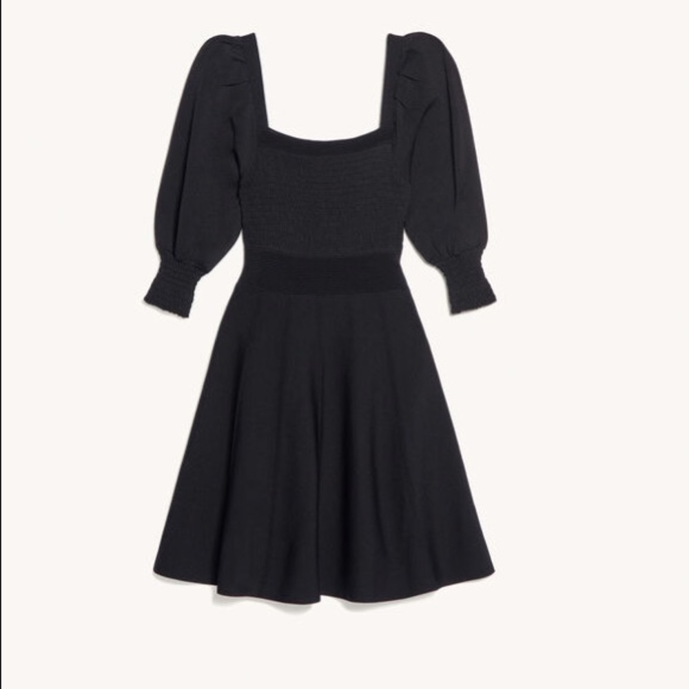 Sandro dress with square neckline and puff sleeve